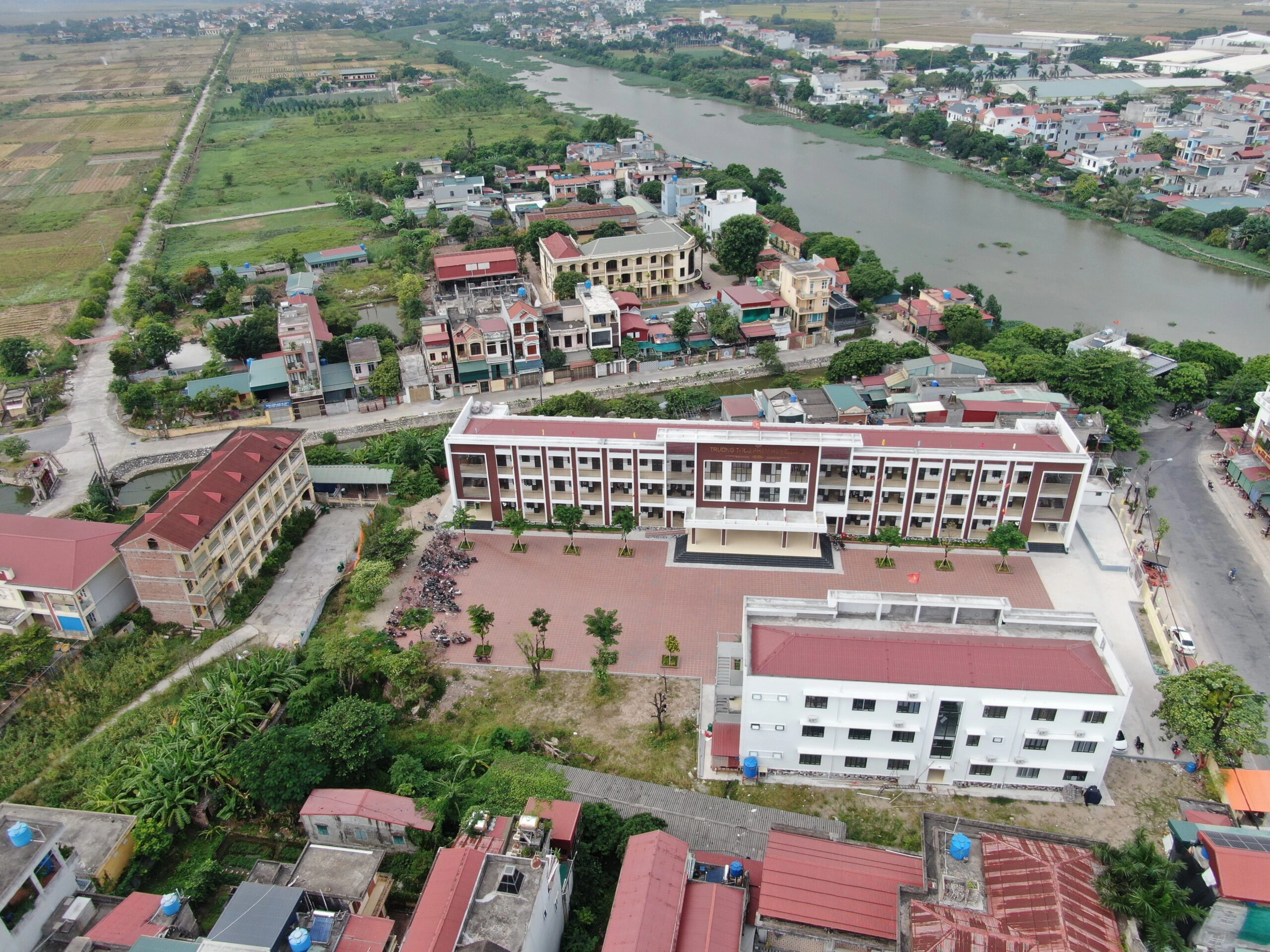Nhôm Pma được Chỉ định Tại Dự Án Trường Học Rộng 2 Ha Ở Thái Bình2