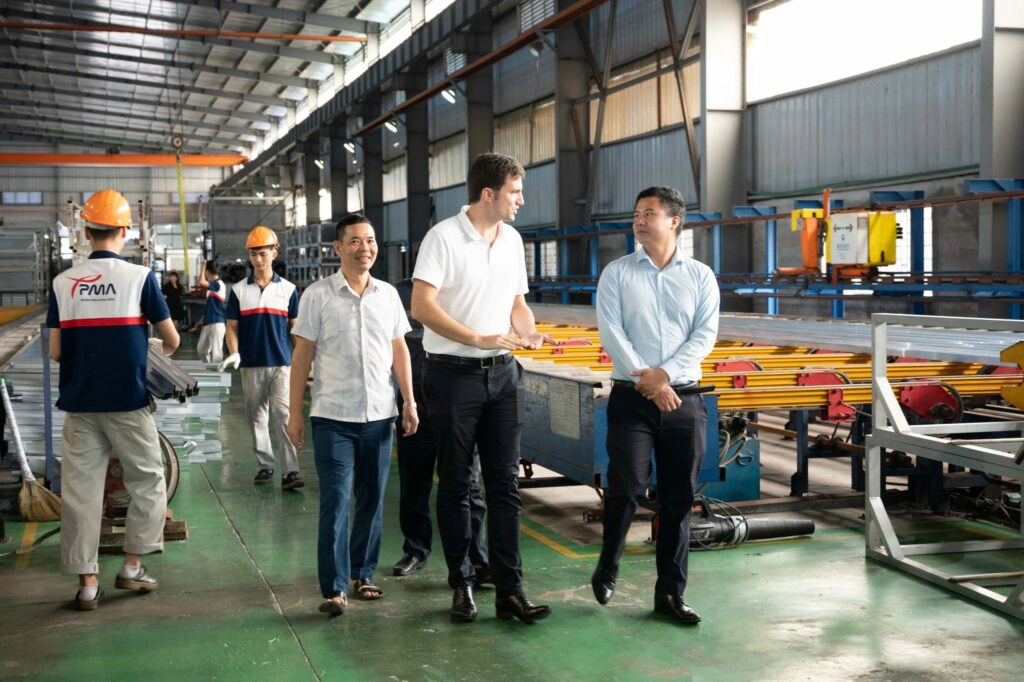 Nhom-pma-bao-hanh-15-nam-akzonobel-2-2048x1363-1-1024x682