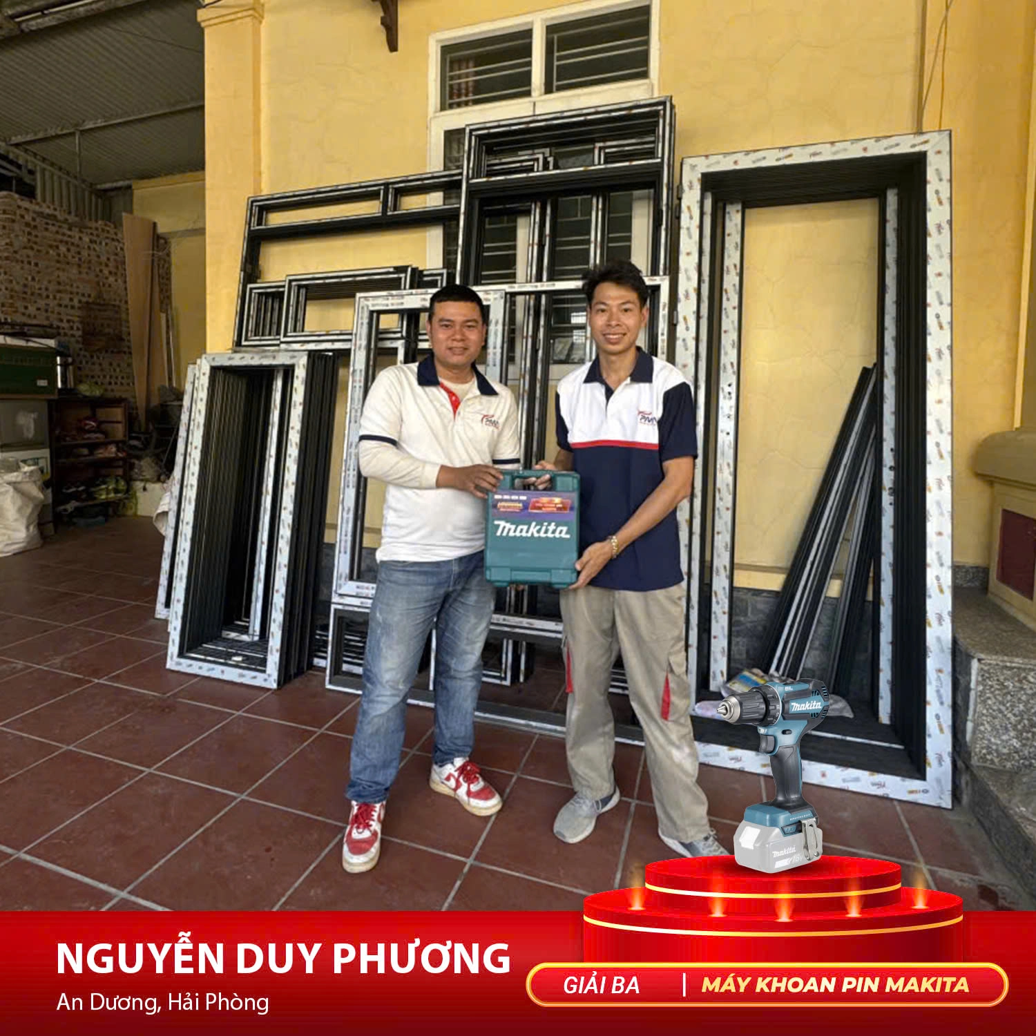 Nhom-pma-trao-thuong-khach-hang-1