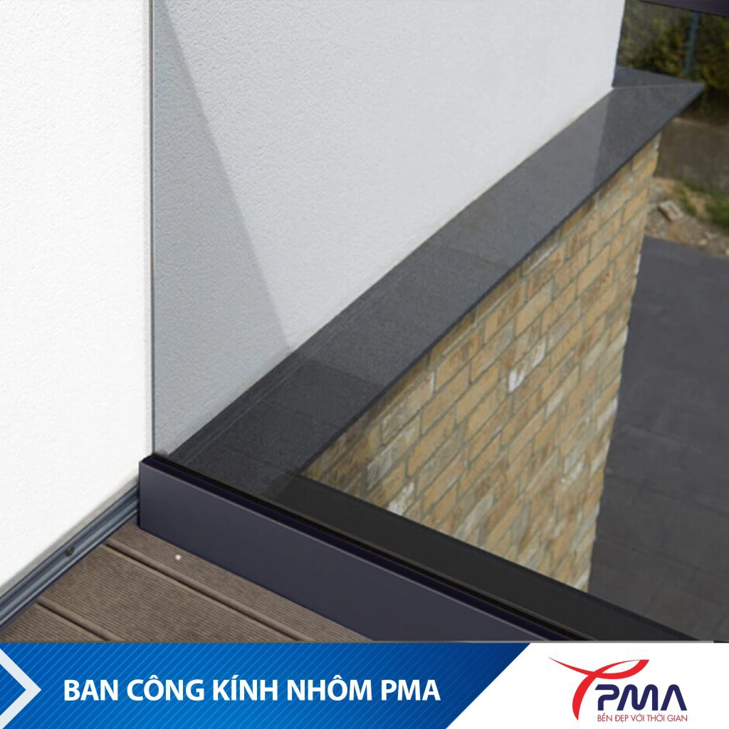 Ban-cong-kinh-pma-giai-phap-cho-nha-pho-hien-dai (2)