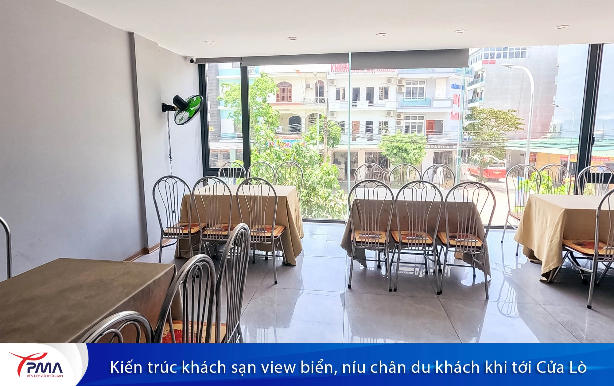 Kien-truc-khanh-san-view-vien-niu-chan-khach-khi-toi-cua-lo (3)