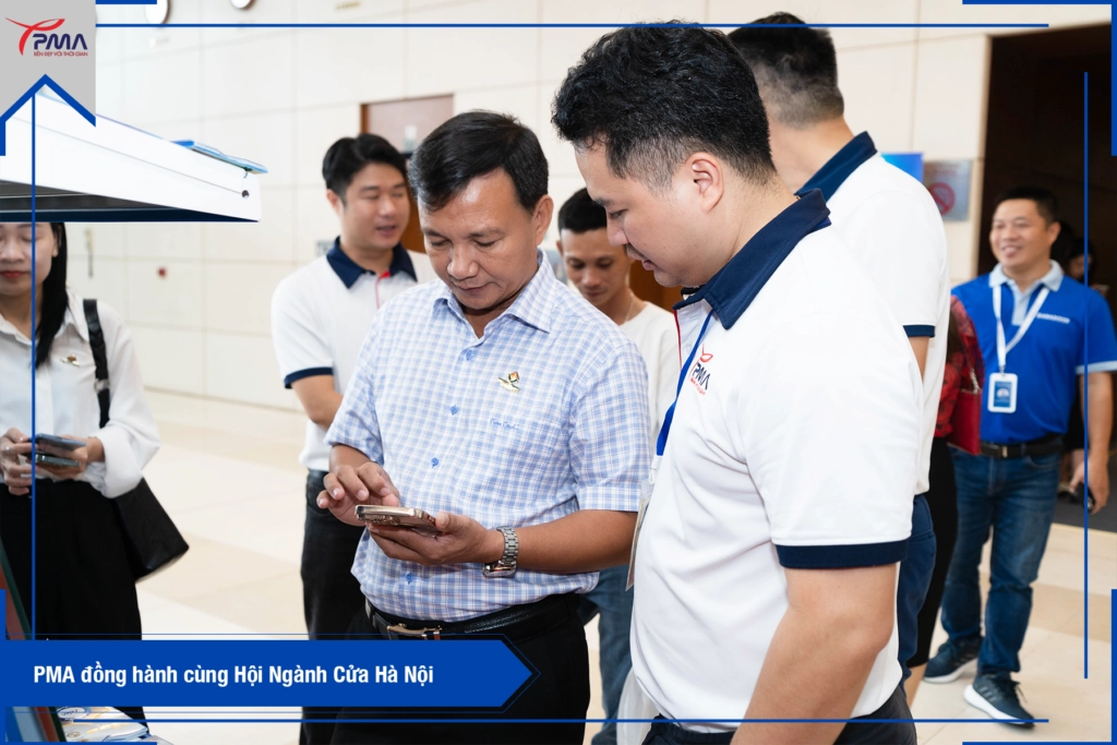 Nhôm-pma-mang-nhieu-dau-an-tai-le-ra-mat-chi-hoi-nganh-cua-thanh-pho-ha-noi (17)