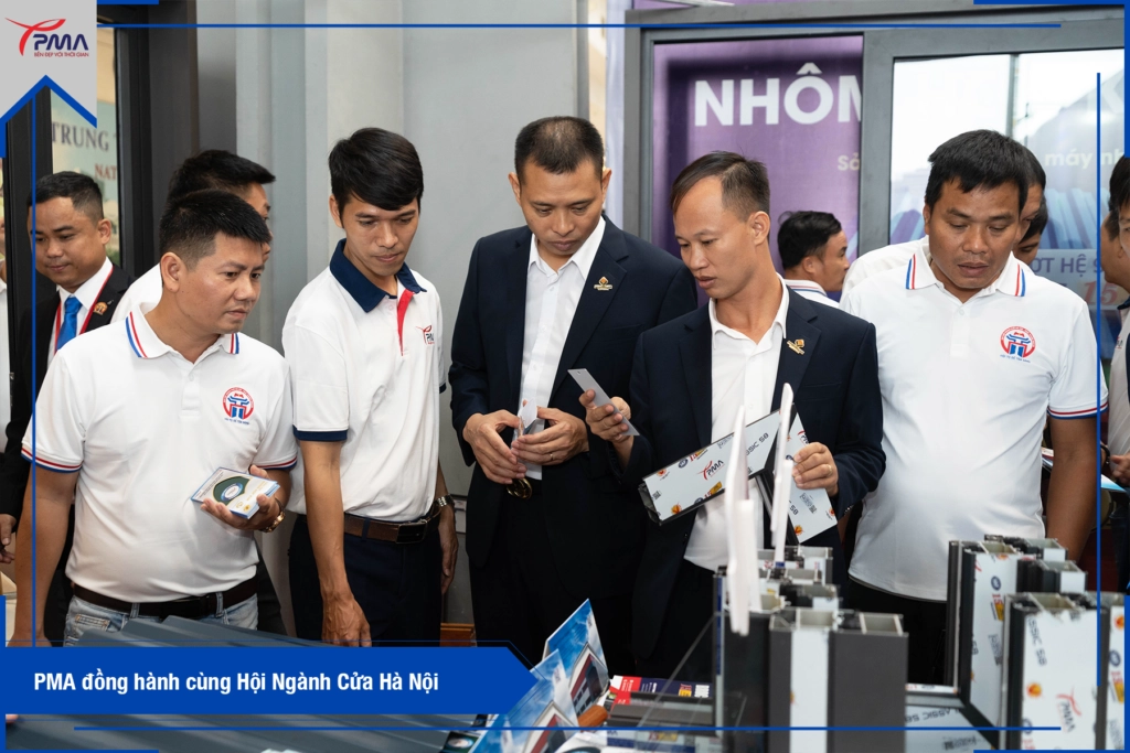 Nhôm-pma-mang-nhieu-dau-an-tai-le-ra-mat-chi-hoi-nganh-cua-thanh-pho-ha-noi (4)