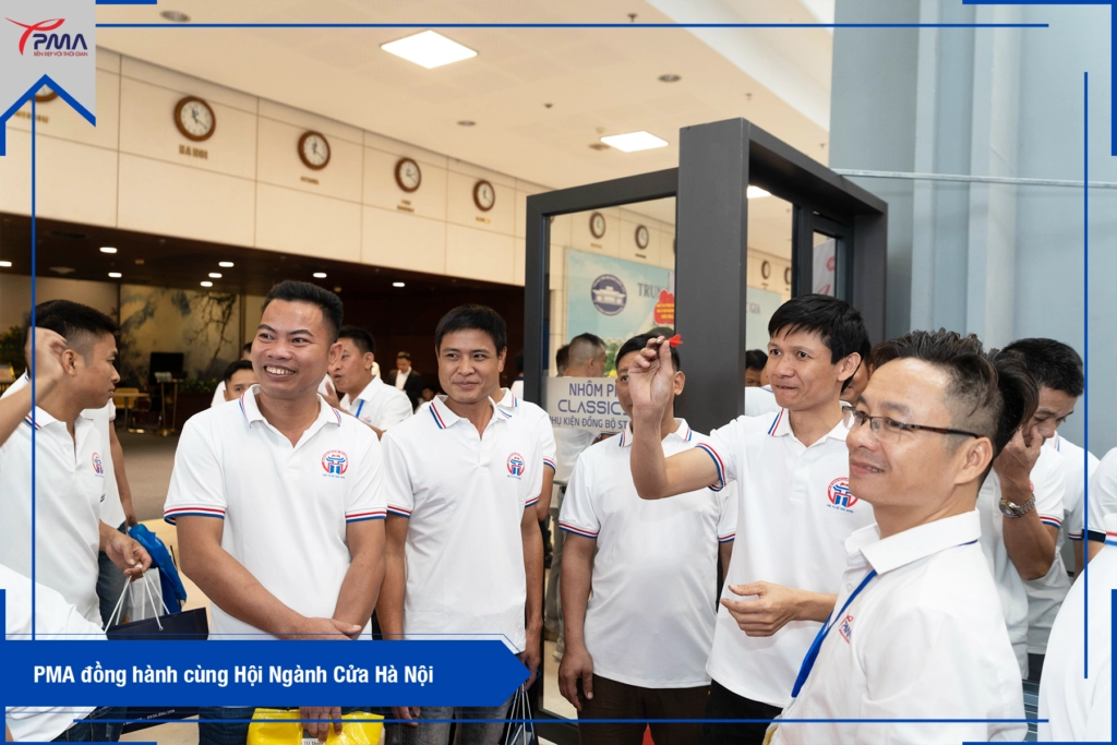 Nhôm-pma-mang-nhieu-dau-an-tai-le-ra-mat-chi-hoi-nganh-cua-thanh-pho-ha-noi (8)
