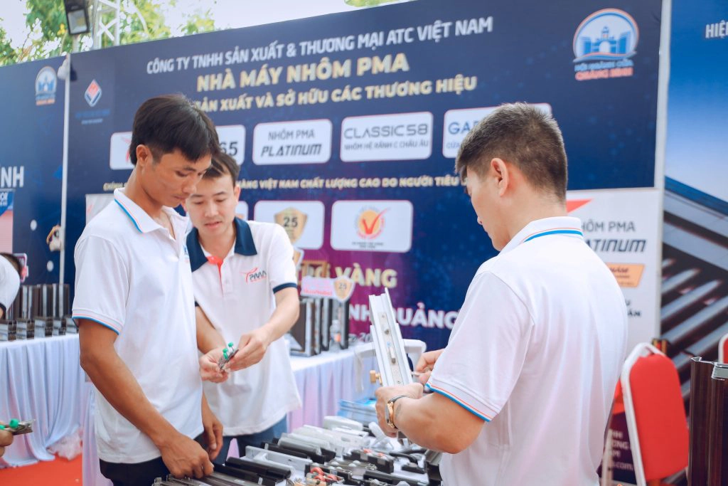 Nhom-pma-song-hanh-cung-hoi-nganh-cua-quang-binh (6)