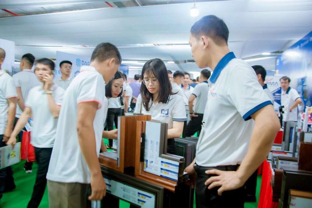 Thuong-hieu-nhom-pma-dong-hanh-cung-le-ra-mat-hoi-nganh-cua-hai-phong (7)