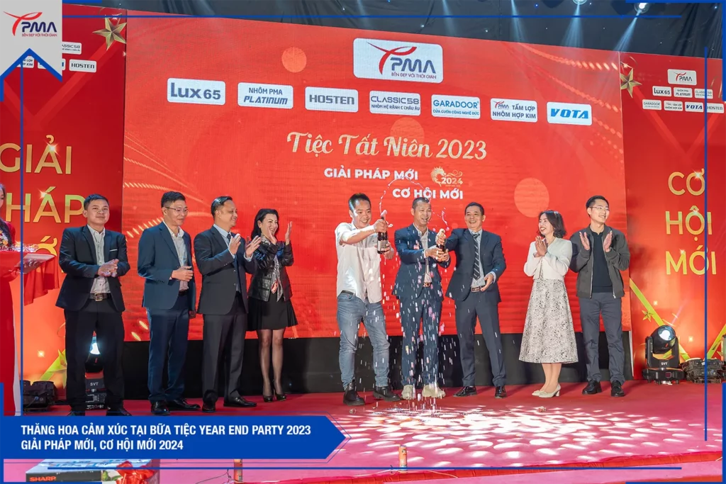 Nhom-pma-thang-hoa-cam-xuc-tai-bua-tiec-year-end-party-2023-giai-phap-moi-co-hoi-moi-2024 (19)