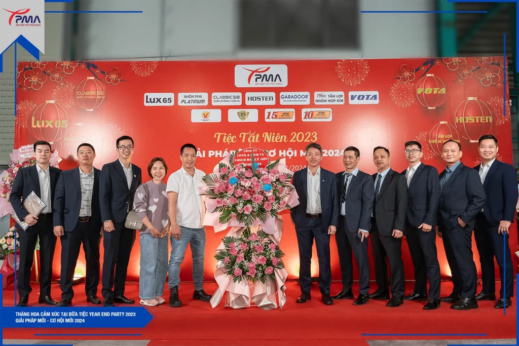 Nhom-pma-thang-hoa-cam-xuc-tai-bua-tiec-year-end-party-2023-giai-phap-moi-co-hoi-moi-2024 (6)