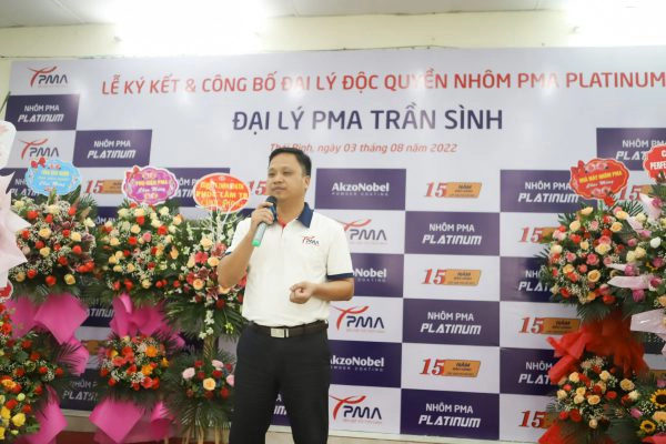 Pma-phoi-hop-to-chuc-ky-ket-dai-ly-doc-quyen-phan-phoi-nhom-pma-platilum-dai-ly-tran-sinh (3)