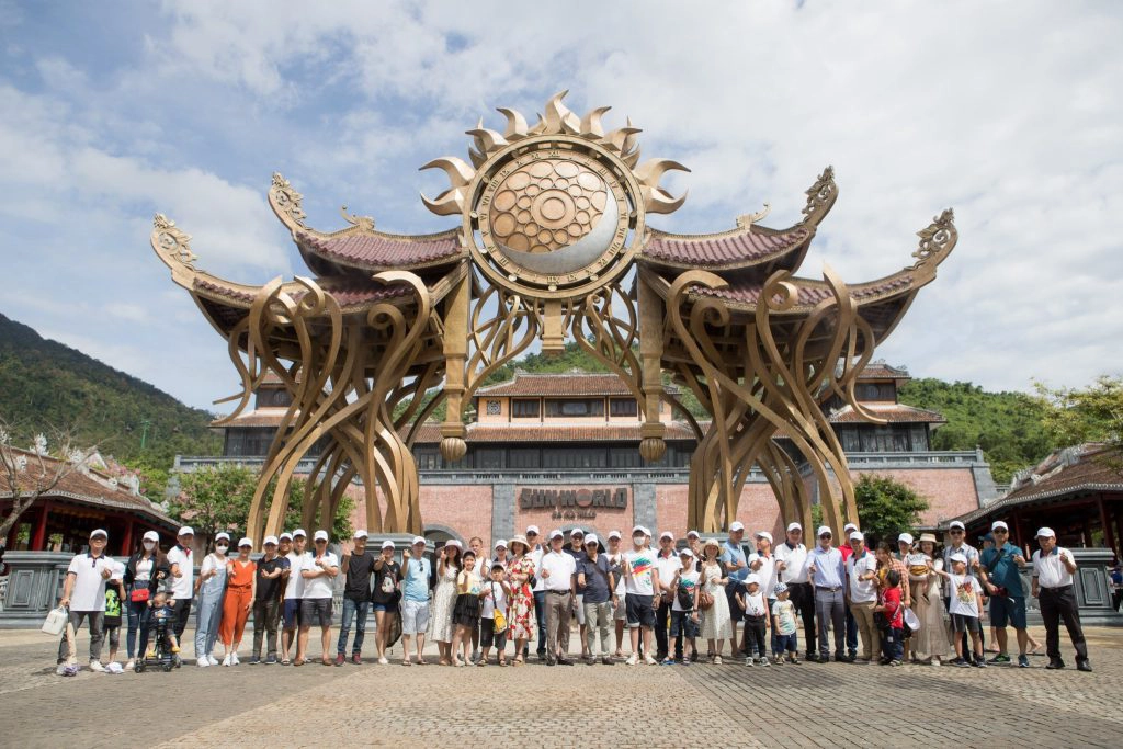 Pma-to-chuc-chuong-trinh-tri-an-khach-hang-2022-vuon-tam-cao-moi